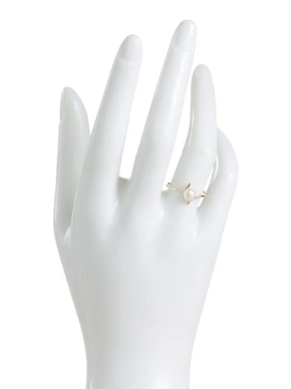PEARL D'OR 10kt Gold Pearl Bypass Ring